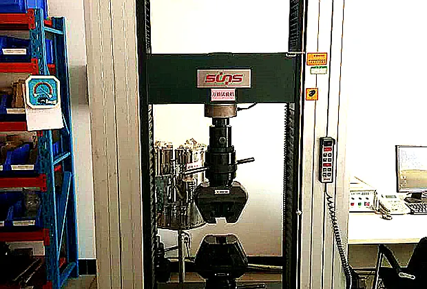 Universal tensile testing machine